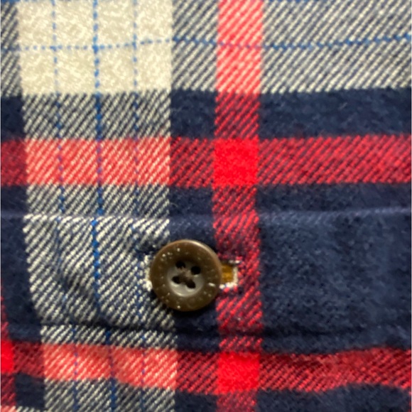 Orvis Perfect Flannel Men’s Shirt - Size Medium - Navy & Red - Picture 4 of 7